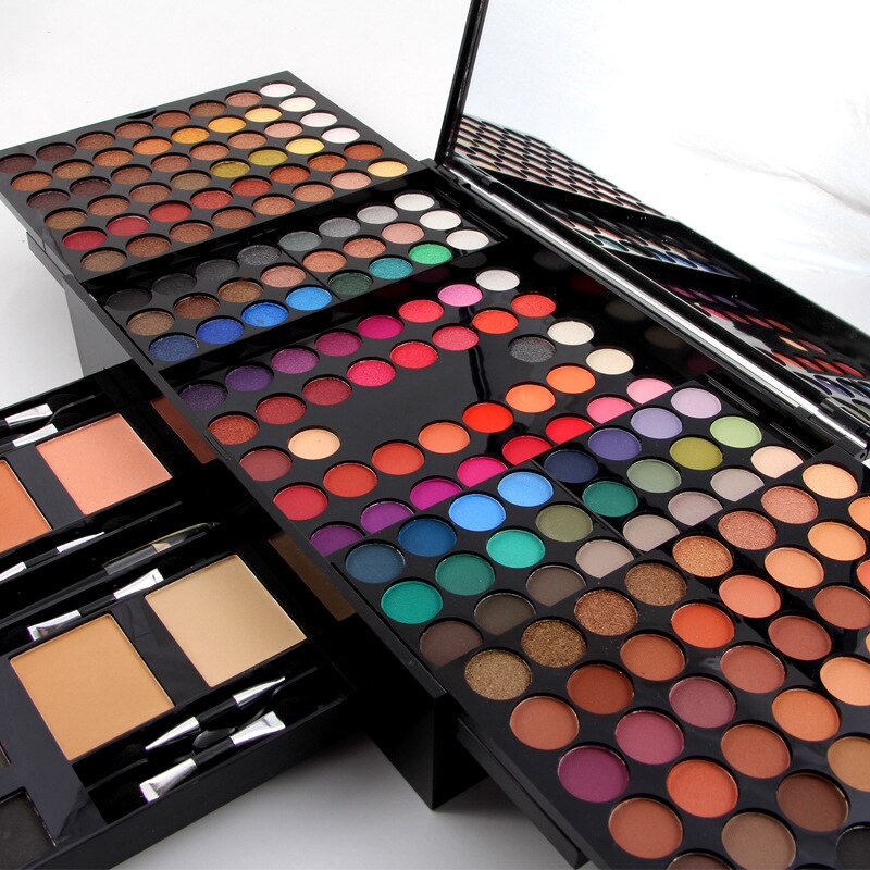 Eyeshadow palette closed case exterior view