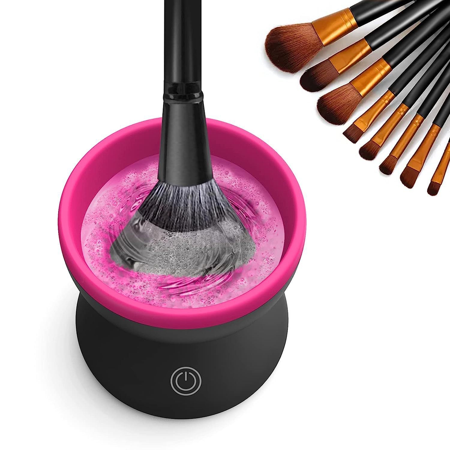 Brush cleaner cleaning multiple brush sizes